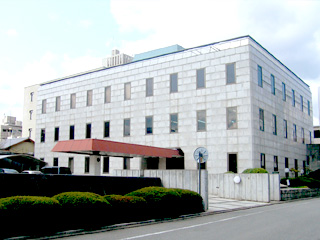 本 社